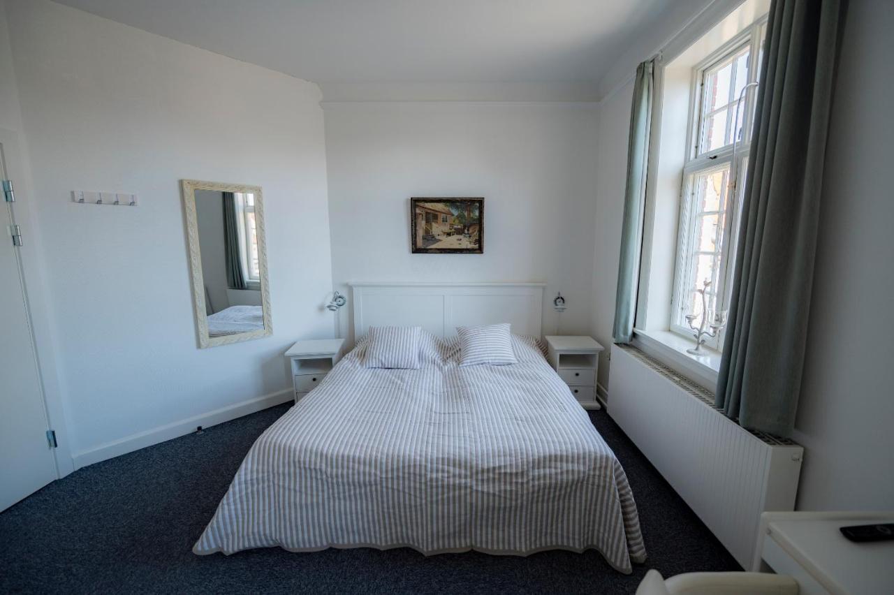 Hotel Det Gamle Posthus Rønne Esterno foto